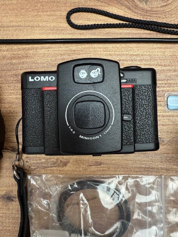 Пленочная камера Lomo Lc-Wide с аксессуарами 2