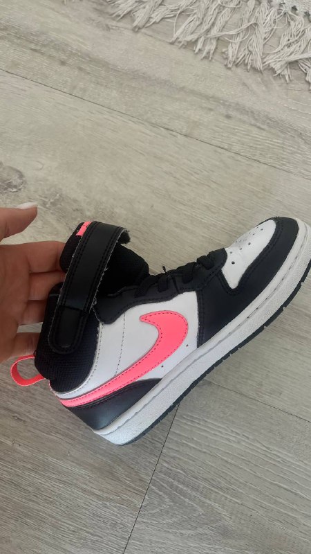 Детская обувь Адидас, Найк 3