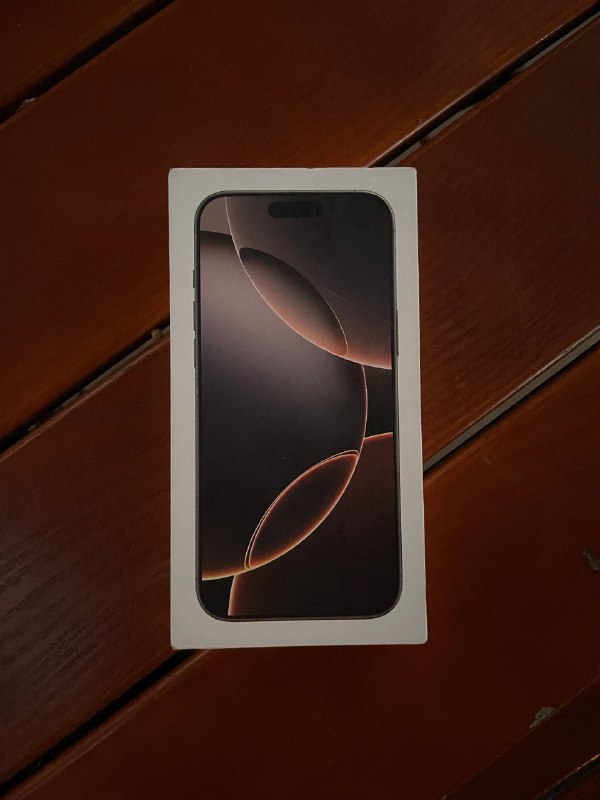 iPhone 16 Pro Max Desert Titanium 256 Gb