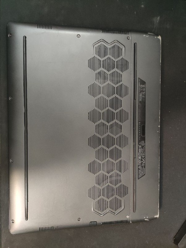 Ноутбук Dell Alienware M15 R5 5