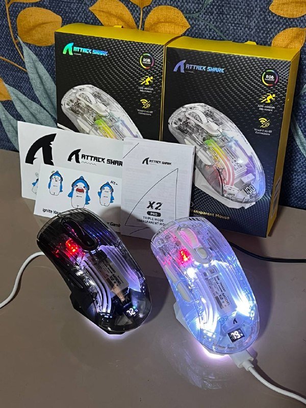 Мышь Attack shark x2 pro белая и черная 3