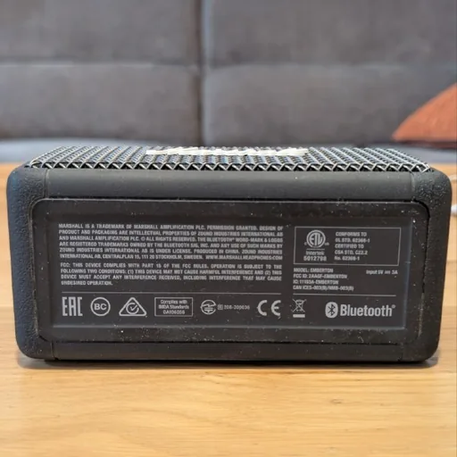 Marshall Emberton Bluetooth-колонка