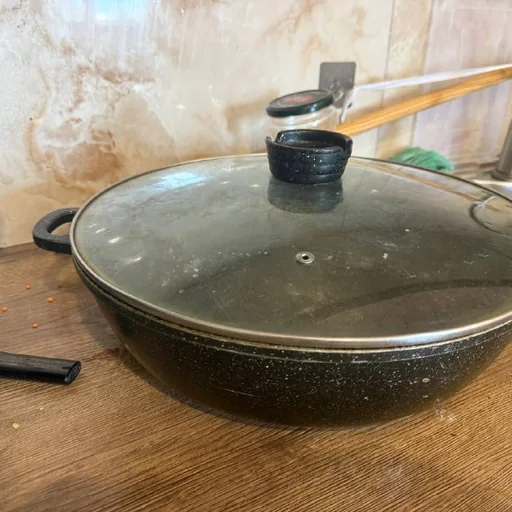 Большая сковородка