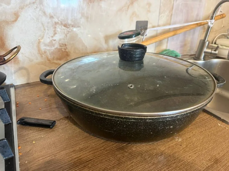Большая сковородка