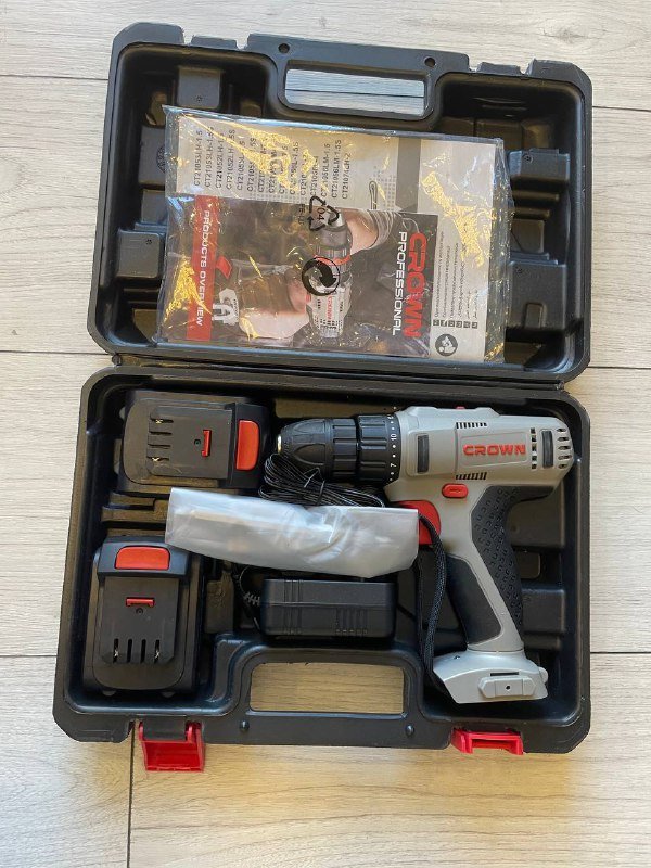 Шуруповерт Crown CT21052LH 12V