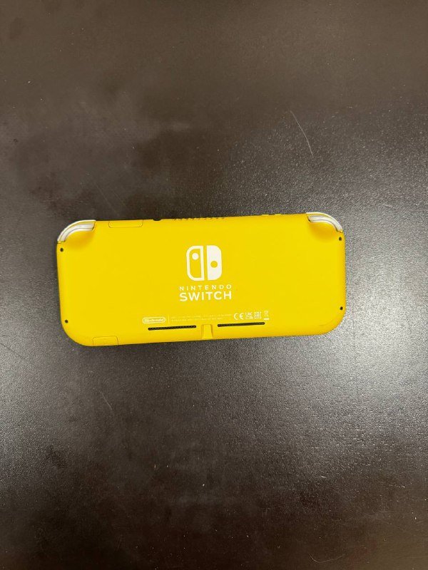 Игровая консоль Nintendo Switch Lite жёлтая 2