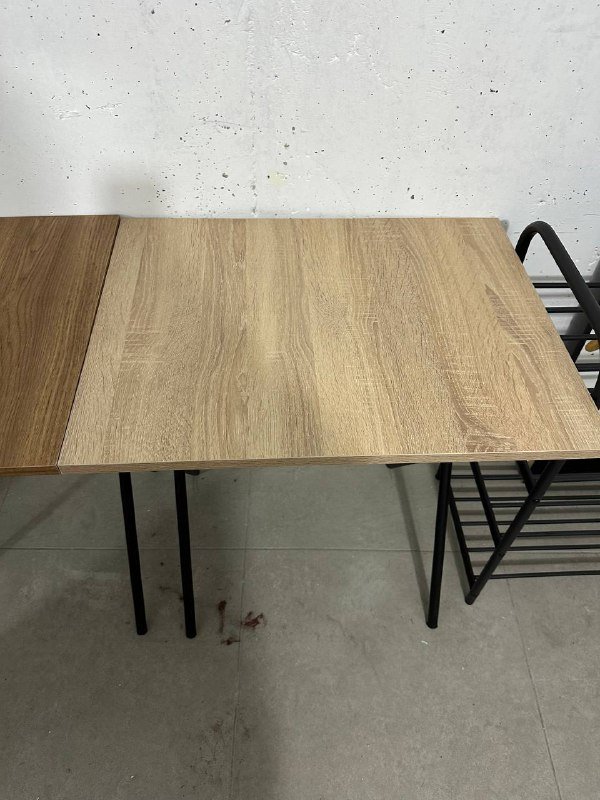 Раскладные столики и металлическая обувница 3