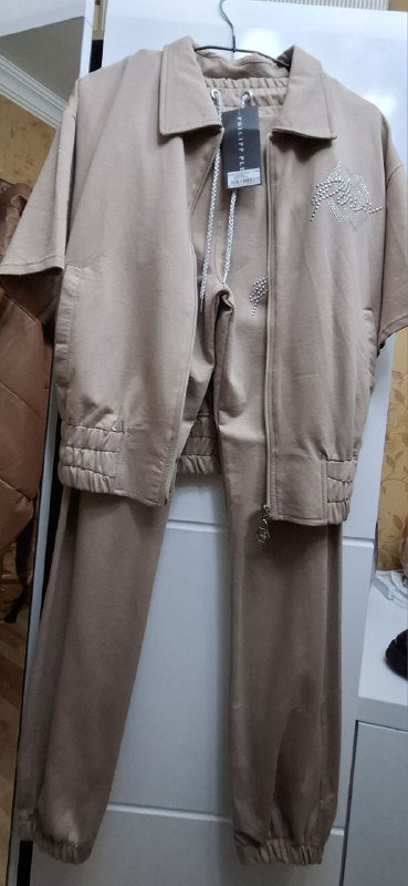 Костюм размер S, пиджак размер S