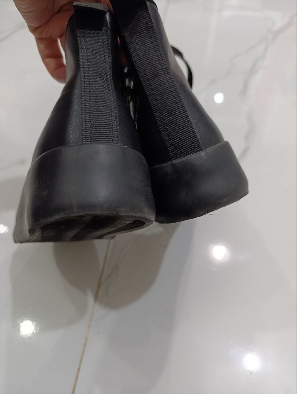 Итальянские ботинки, утеплённые кеды Converse и кожаные кеды 9