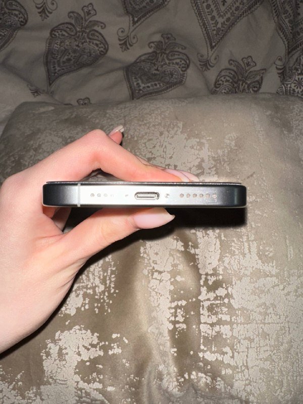 iPhone 16 Pro Max 256GB 5
