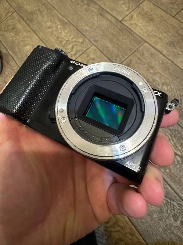 Камера Sony a5000 1