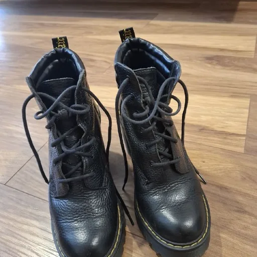 Женские ботильоны Dr. Martens Persephone