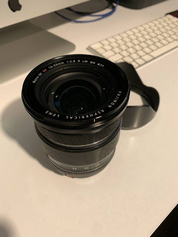 Объектив Fujinon XF 16-55mm f/2.8 R LM WR