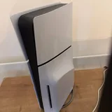 PS5 Slim, два геймпада, зарядная станция, подставка 5