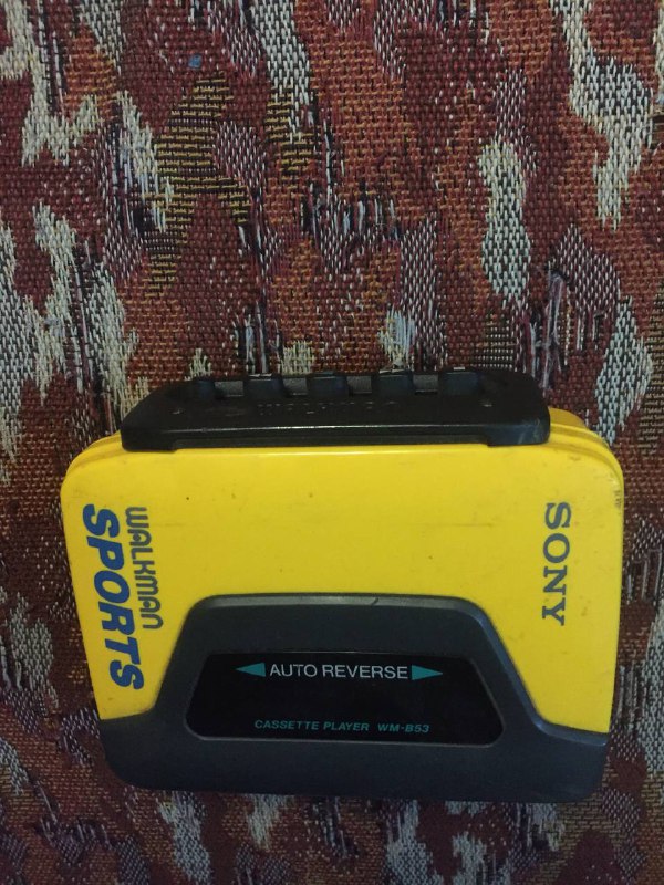 Walkman Sports Sony кассетный плеер