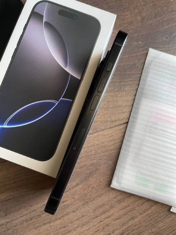 iPhone 16 pro полный комплект состояние идеальное 4