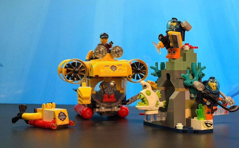 Коллекция лего наборов разных серий 3