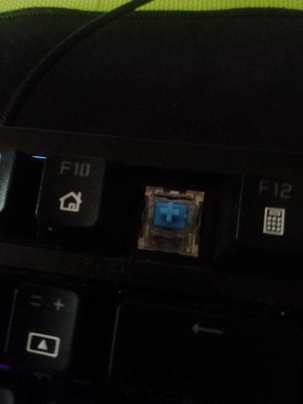механическая клавиатура Marvo KG954, мышь ZUOYA MMR3, наушники Lenovo 2