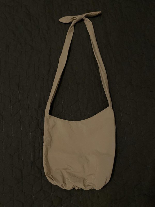 Бежевая нейлоновая сумка Amomento 3