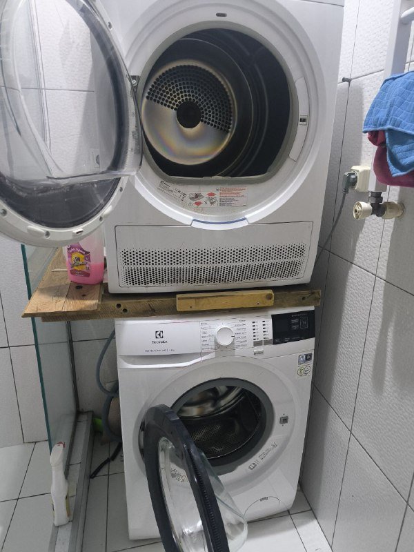 Стиральная машина и сушилка Electrolux perfectcare600 комплект