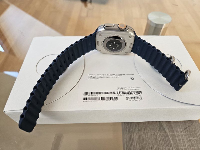 Apple Watch Ultra 2 4