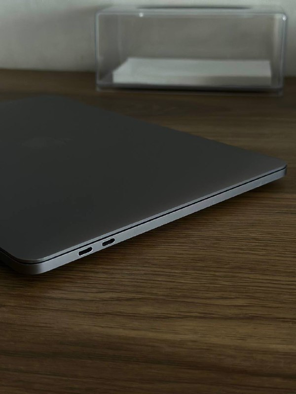 MacBook Pro 13" (M1, 2020) 8GB+256GB SSD 6