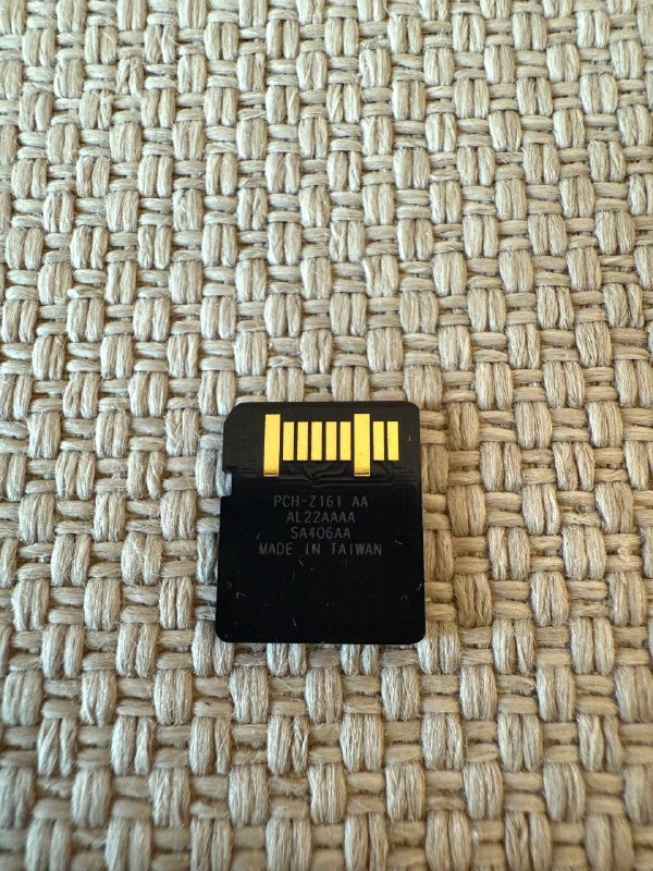 Sony PSVITA карта памяти 16GB 2