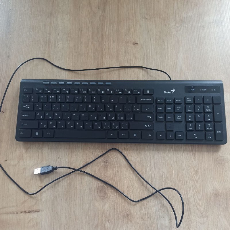 Монитор ViewSonic 24", офисная клавиатура 4
