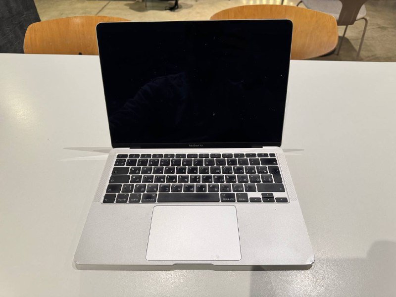MacBook Air 13 2020 Intel Core i5 8GB 256GB SSD 2