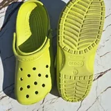 Crocs Classic Clog 2