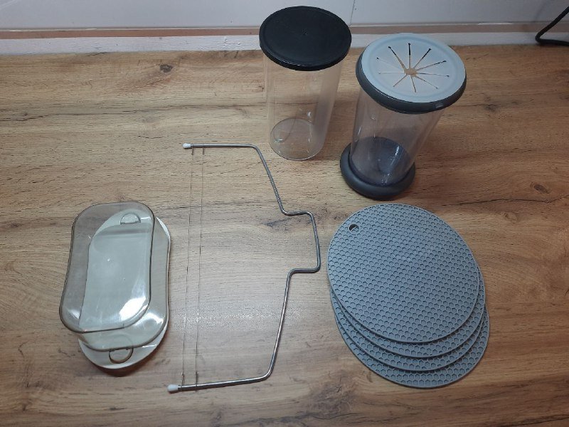 Кухонные контейнеры, масленка, силиконовые коврики, формы для выпечки, кувшин, заварочный чайник, лежанка для кошек и собак 2