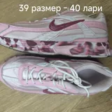 Женские кроссовки Nike 2