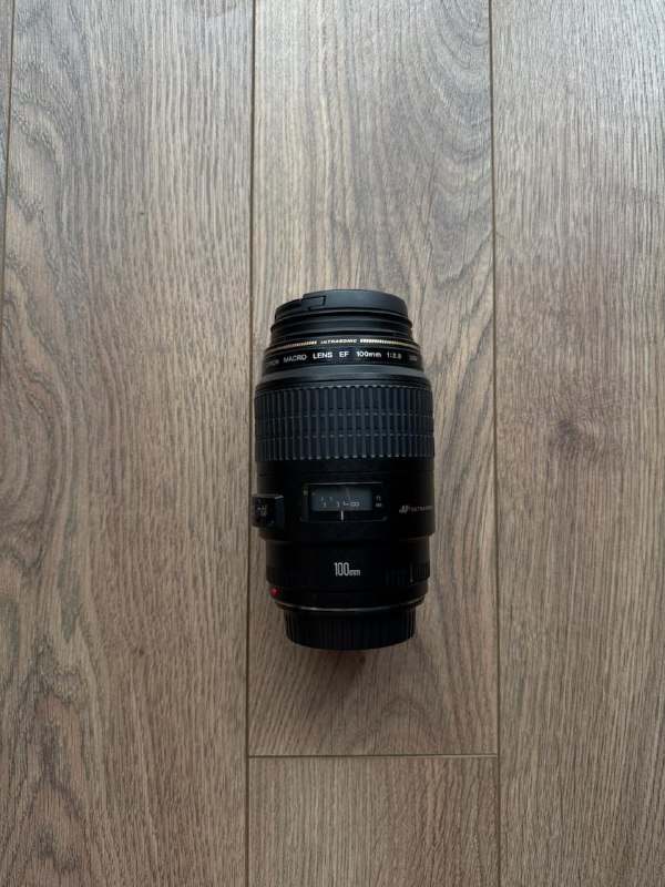 Камера Canon EOS 90D (body) с объективом Canon EF 100mm 1:2.8 USM 4