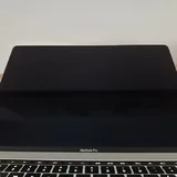 MacBook Pro 15 2019 i7 16/256 4