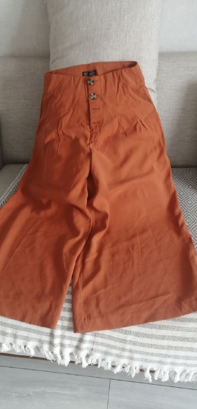 Брюки укороченные Zara M