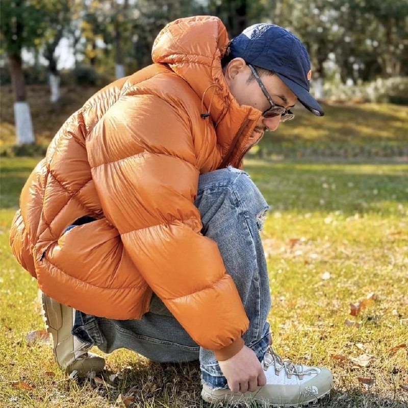 Новая зимняя куртка размер М 3