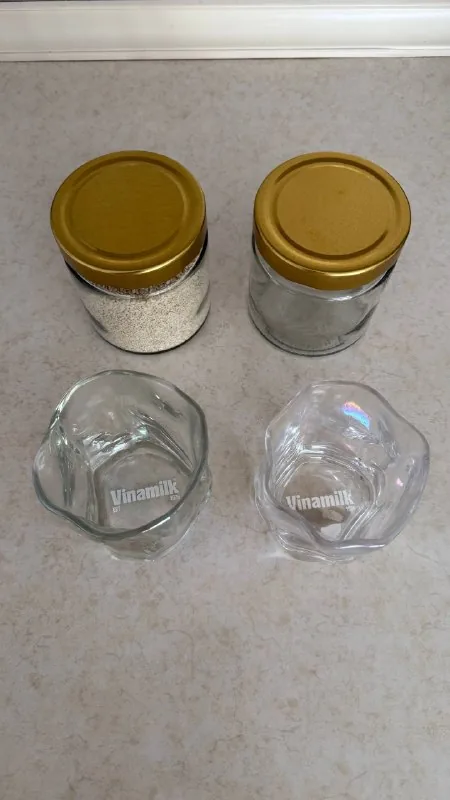 Glass cups and jars with lids 1