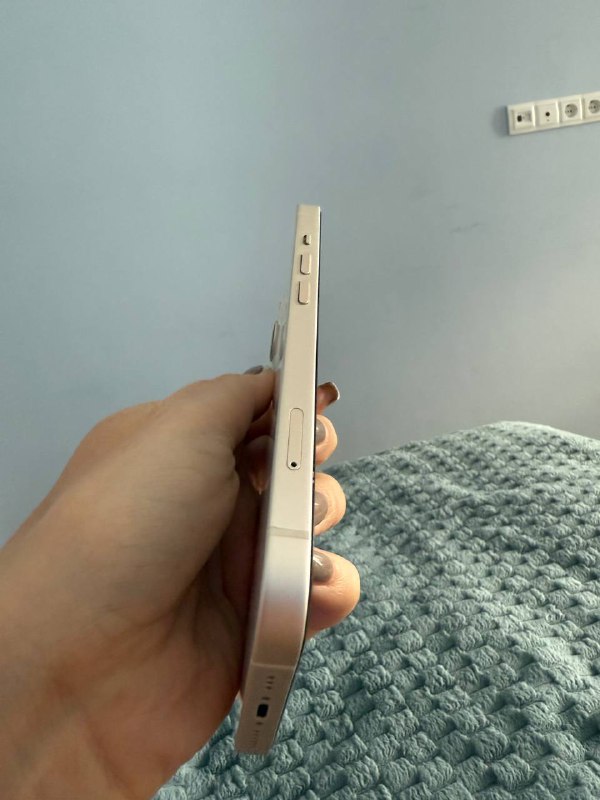 IPhone 13, Starlight, 128 GB, идеальное состояние 3