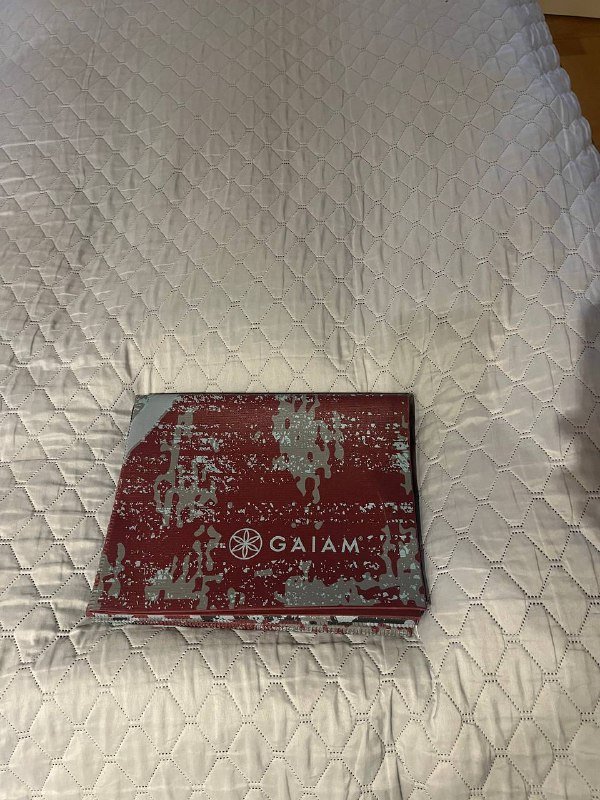 Чайник, стайлер Philips, сумка на колесах, коврик для йоги 4