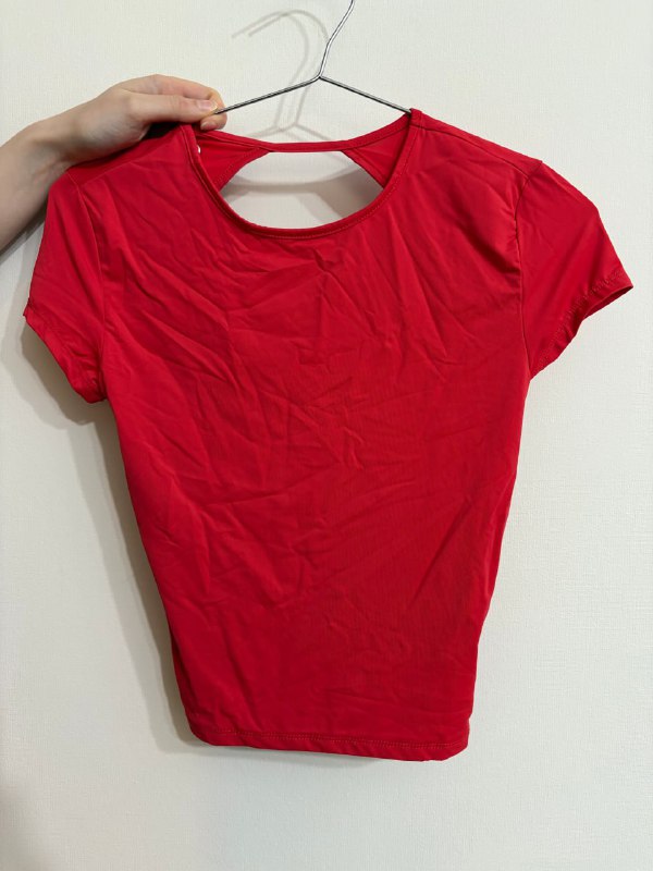Платье Zara, блузка Koton, футболки, джинсы, ремень Shein, кеды Converse, рубашка, пиджак 3