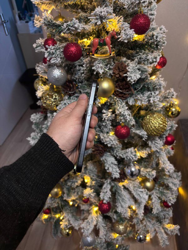 iPhone 15 black 128GB sim + e sim 7