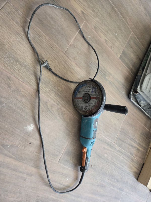 УШМ (болгарка) Bork на 180 диск 3