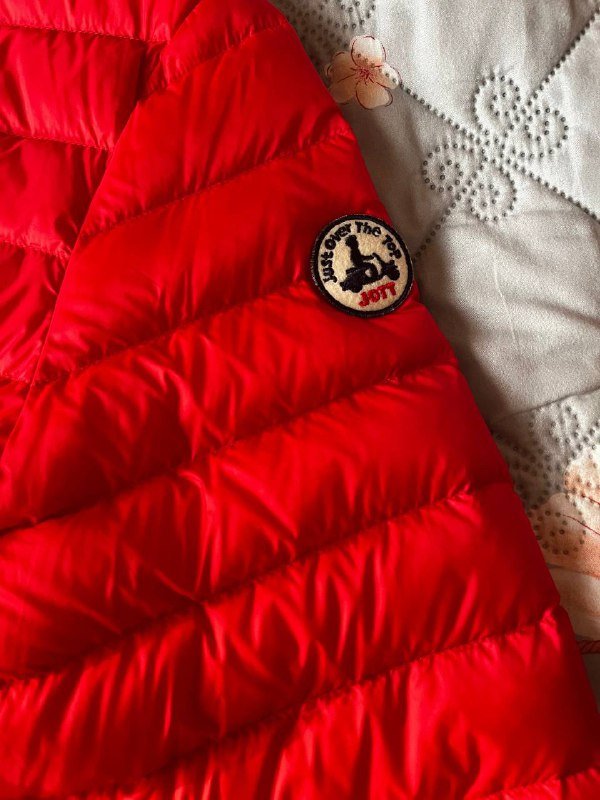 Оригинальная куртка JOTT красная мужская 4