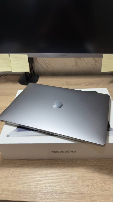 Macbook 13 Pro M1 8/512
