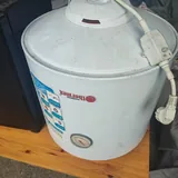 Бойлер, газовый баллон 2