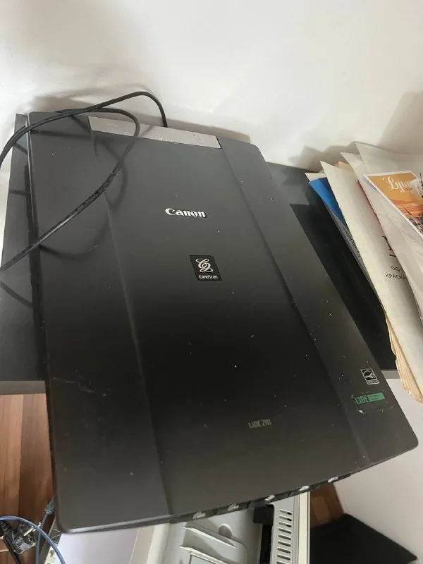 Сканер Canon
