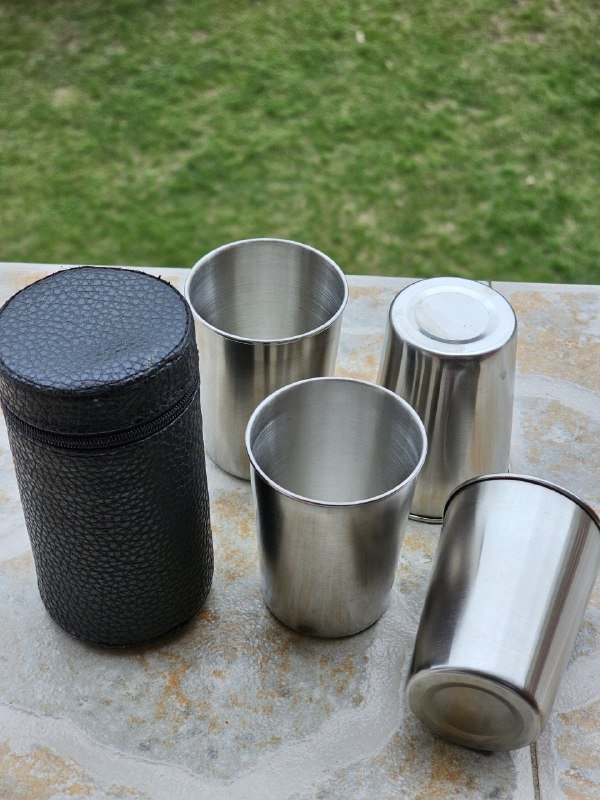 Алюминиевые стаканы рюмки 4 шт. в кофре 2