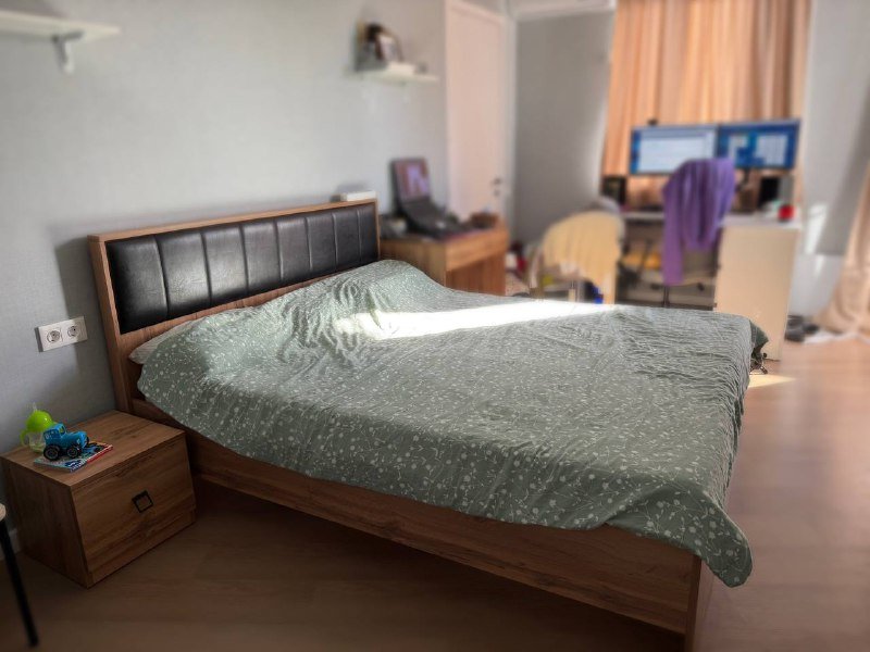 Двуспальная кровать 160x200