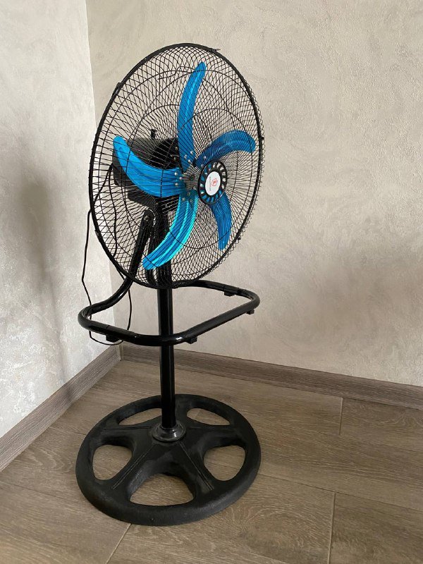 Мощный напольный вентилятор