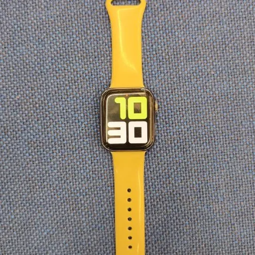 Apple Watch 4, 44mm